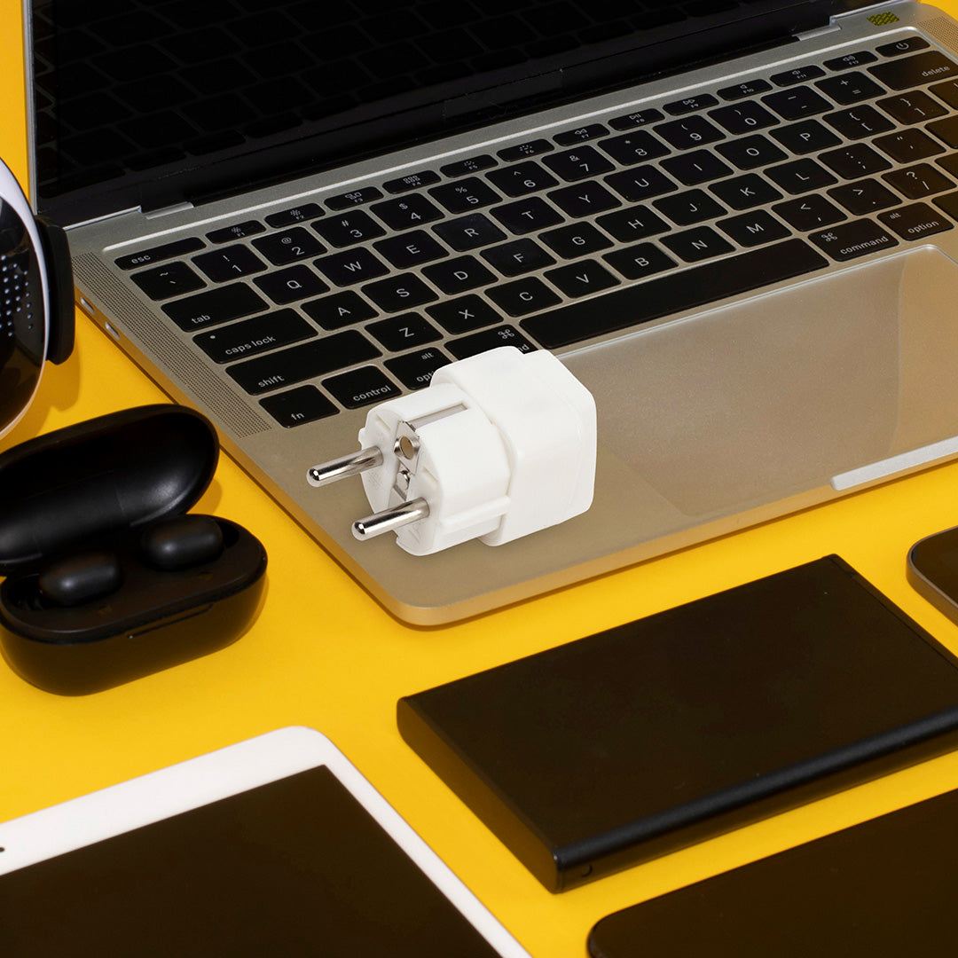 Destinio Multi Adapter Type E/F - Europe | Universal Compatibility, Safety Certified, Durable Design